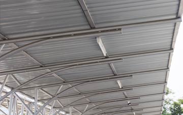 installing Nanceddan metal roofing