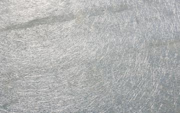 Nanceddan laminate fibreglass or shingles?